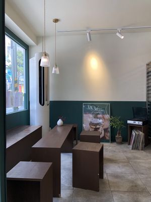 Interior  at O.verte Donuts 오베흐트 도넛 in Seoul