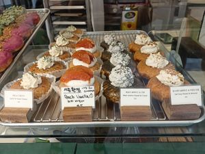  at O.verte Donuts 오베흐트 도넛 in Seoul