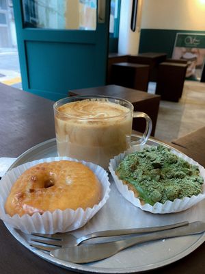 Original and matcha crumble + soy latte at O.verte Donuts 오베흐트 도넛 in Seoul