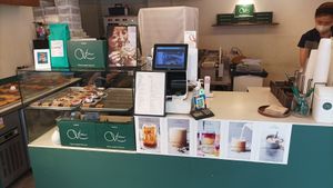 Counter at O.verte Donuts 오베흐트 도넛 in Seoul