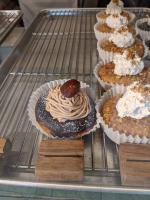 Mont Blanc to the left   at O.verte Donuts 오베흐트 도넛 in Seoul