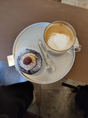  at O.verte Donuts 오베흐트 도넛 in Seoul