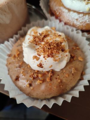 Earl grey donut #Veganuary at O.verte Donuts 오베흐트 도넛 in Seoul