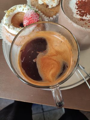 Americano #Veganuary at O.verte Donuts 오베흐트 도넛 in Seoul