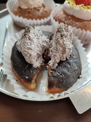 #Veganuary at O.verte Donuts 오베흐트 도넛 in Seoul