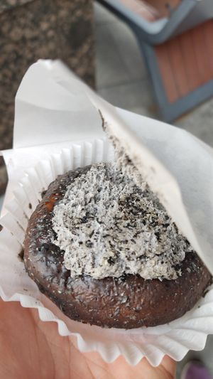  at O.verte Donuts 오베흐트 도넛 in Seoul