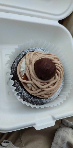  at O.verte Donuts 오베흐트 도넛 in Seoul