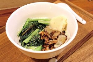 Vegetarian option at Manyaocha 慢瑤茶 in Zao