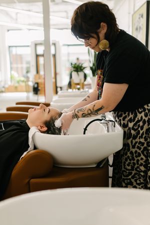 The shampoo experience  at Olive The Hairapist in Fort Wayne