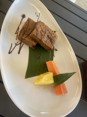 Complimentary bread pudding  at Mother Earth Vegan Restaurant in Tamarindo