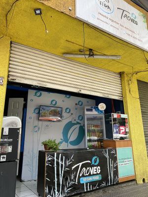 Roll-up  at Taoveg in Santiago