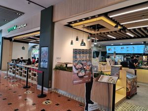 Restaurant front ~ 20/3/22 at Greendot 绿一点 - Jurong Point 1 in West Singapore