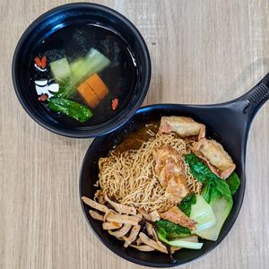 Vegan QQ Mala Kolo Mee at Greendot 绿一点 - Jurong Point 1 in West Singapore