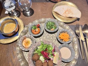 Arabian Vege plate ¥3,520  at Carvaan in Tokyo