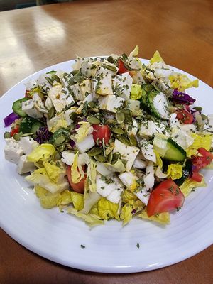 Salad with tofu at Vegan Kaaj in Bandar Abbas