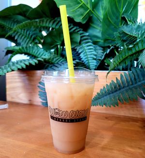 Passion lemon guava drink at Wow Wow Hawaiian Lemonade in Livermore