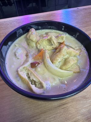 Massaman  at Soi 38 in Edinburgh