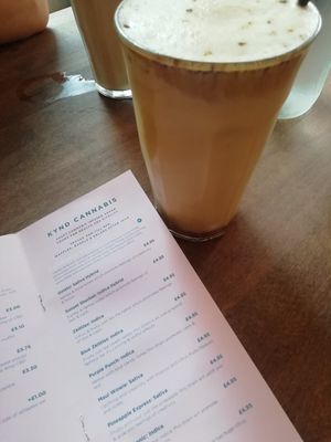 Zkittles latte at Kynd in Edinburgh