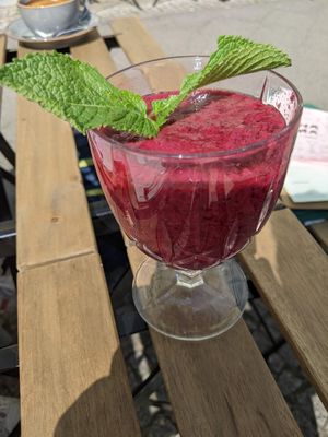 Beauty Booster - yum! at Mana Food - Moabit in Berlin