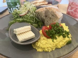 Scrambled veg  at Mana Food - Moabit in Berlin