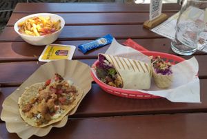Burrito, Taco und Pommes at Sakristei in Stuttgart