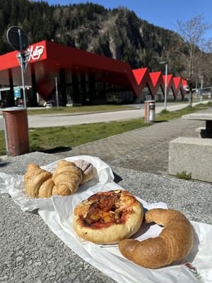   at De Giovanetti Renzo e Rosanna in Bellinzona