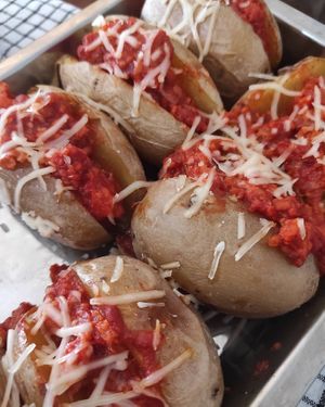 Patatas rellenas at Saboro Comida Consciente in Castellon De La Plana