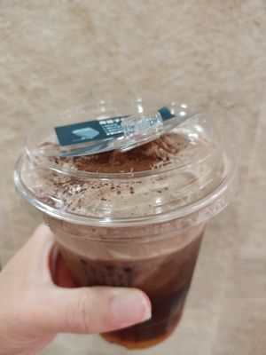 Earl grey tea with chocolate cream at NUTTEA 堅果奶茶 - Causeway Bay in Hong Kong Island