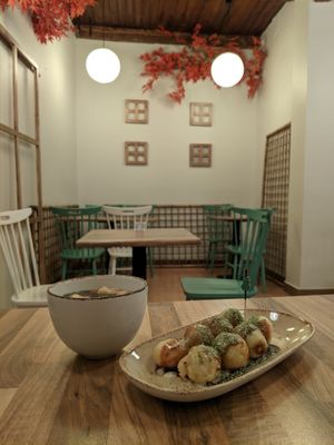 miso and starters at Okashi Sanda in Madrid