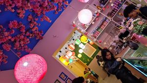  at Okashi Sanda in Madrid