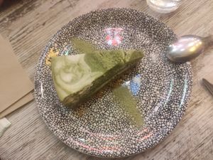 Tarta de queso matcha at Okashi Sanda in Madrid