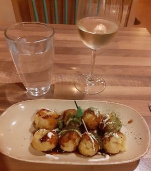  at Okashi Sanda in Madrid