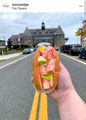 Lobstah Roll at SoCo Vedge in Narragansett
