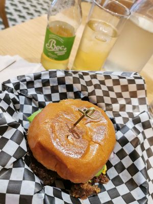 Cheezeburger at Burger Fiancé in Montreal