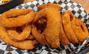 Onion rings at Burger Fiancé in Montreal