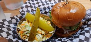 Fŕied chick-en sandwich at Burger Fiancé in Montreal