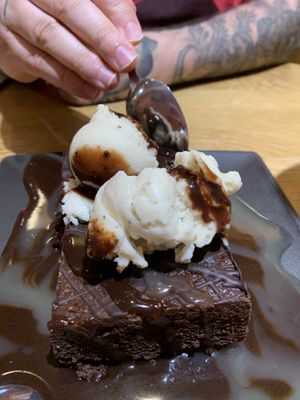 Brownies  #Veganuary at Burger Fiancé in Montreal