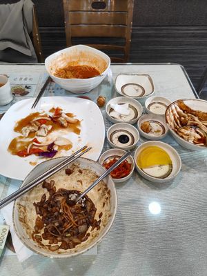  at Hwang-Geumlyong 황금룡 in Seoul