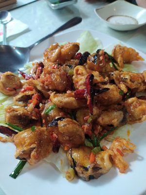  at Hwang-Geumlyong 황금룡 in Seoul