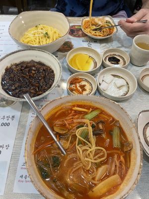 Enjoyed our meal!   at Hwang-Geumlyong 황금룡 in Seoul