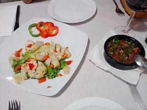 Alcachofas y vinagreta at La Tasca in La Gomera