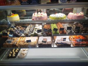 Choices at Systrar & Bröder in Malmo