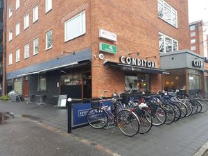 Entrance at Systrar & Bröder in Malmo