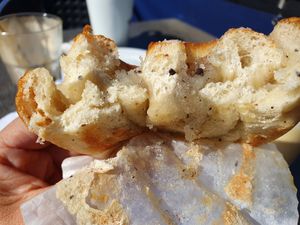 Påfyllning i sockerbullen at Systrar & Bröder in Malmo