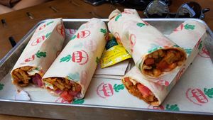 Döner roll on the left, tantuni roll on the right. at TURP in Istanbul