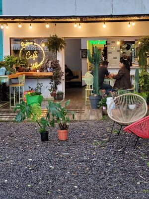 Casual place at Bosque Urbano in San Jose