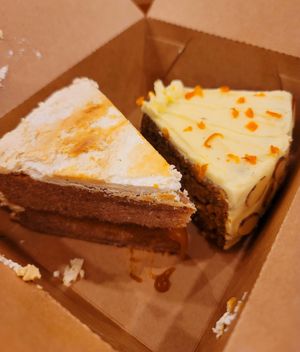 Caramel cake and carrot cake (to go) at Bosque Urbano in San Jose