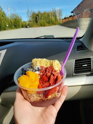 FooFoo bowl with fruit toppings and granola at Foo Foo's in Wasilla