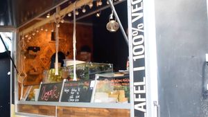 truck at Kikero Vegan Falafel World in Berlin