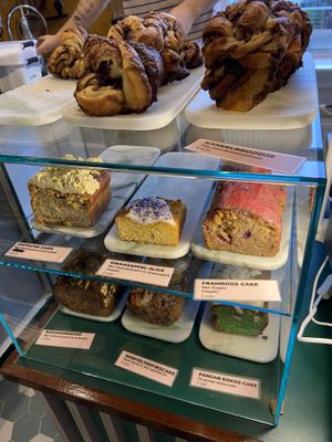 Cakes 11 Feb 2024  at Dagger Coffee in Utrecht